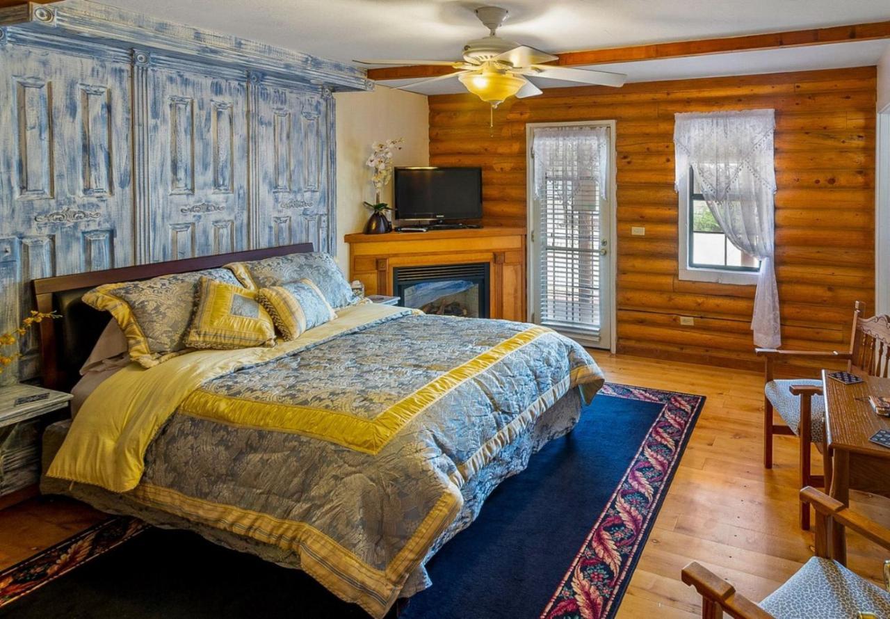 Quarter Horse Inn & Lodge Уилямс Екстериор снимка