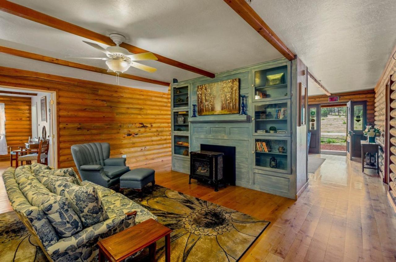 Quarter Horse Inn & Lodge Уилямс Екстериор снимка