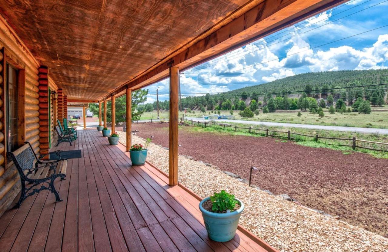 Quarter Horse Inn & Lodge Уилямс Екстериор снимка