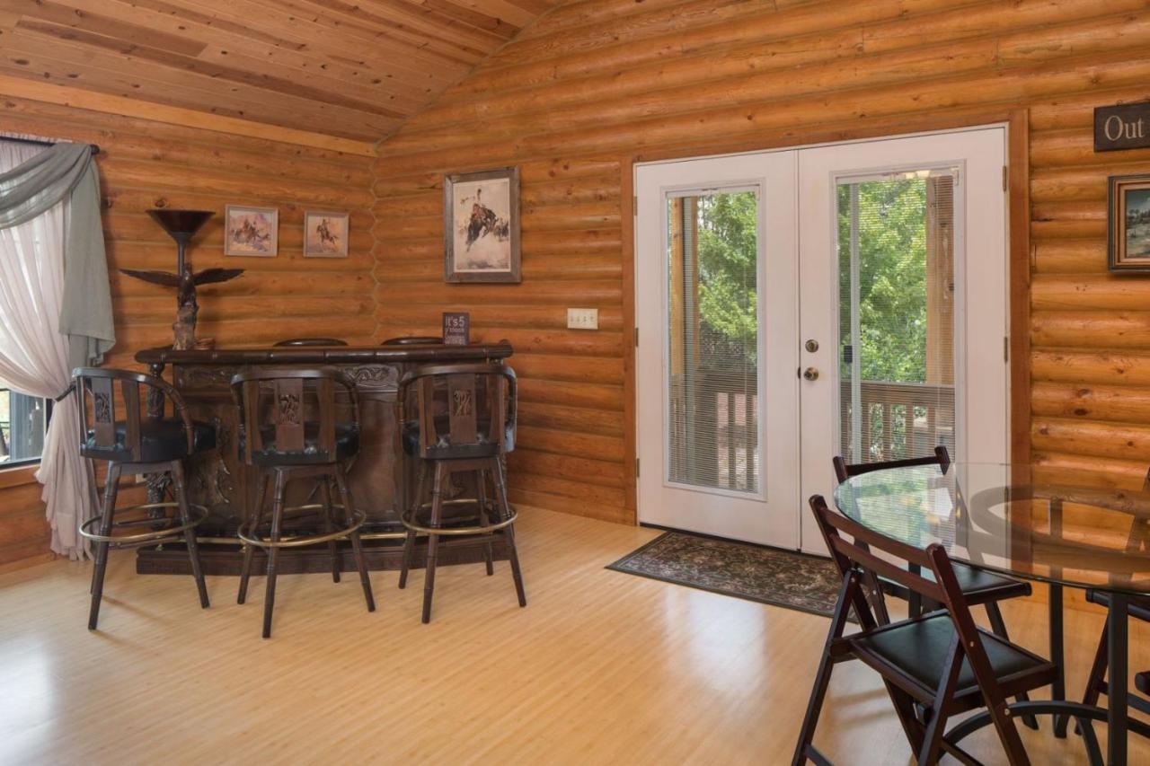 Quarter Horse Inn & Lodge Уилямс Екстериор снимка